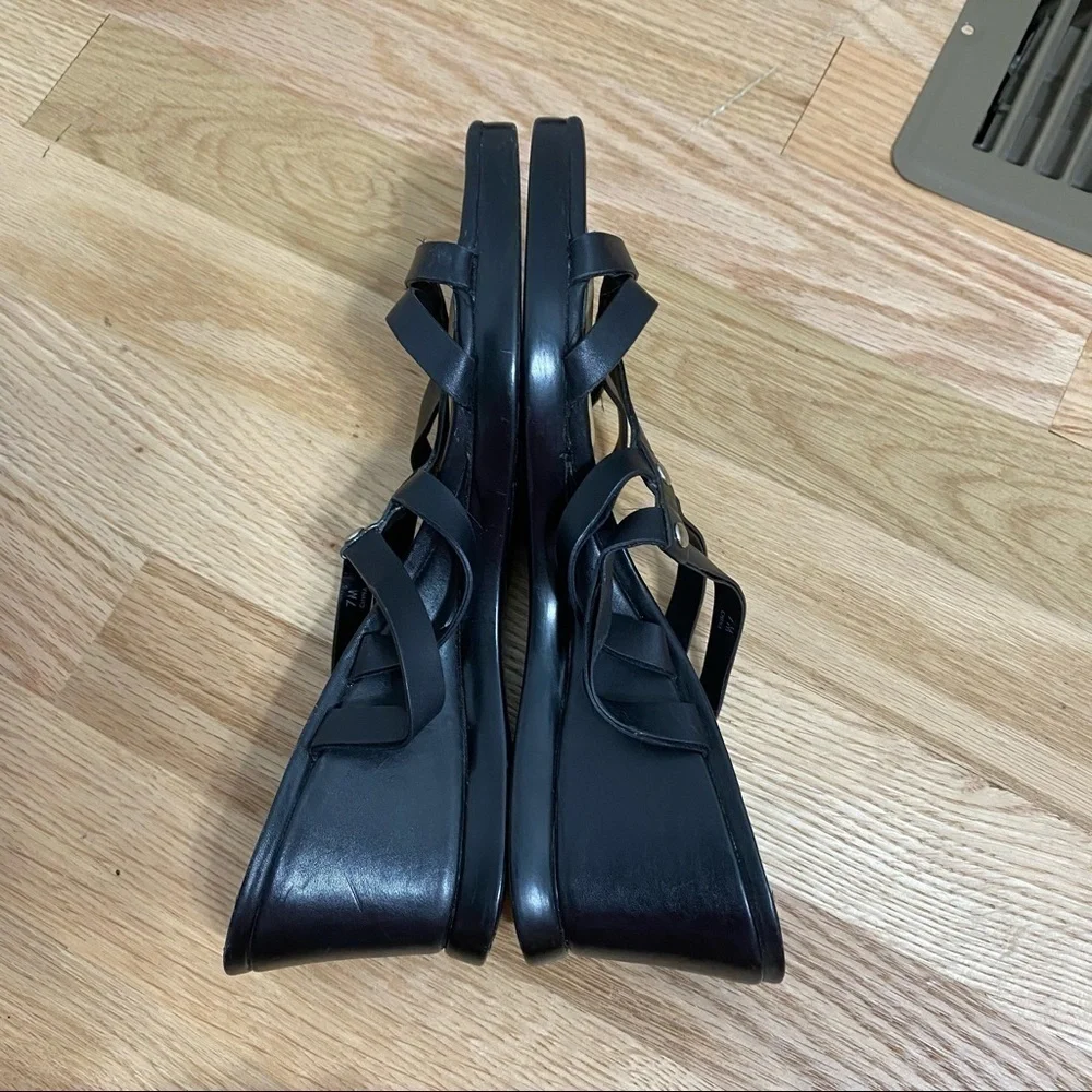 Stuart Weitzman Leather Black Wedge Heels Sz 7 - Picture 5 of 9